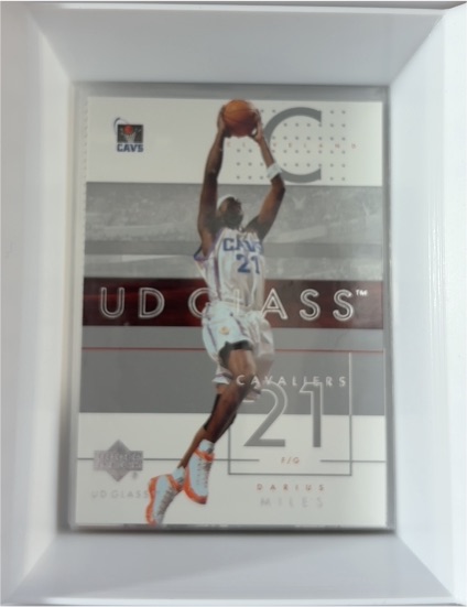 2002-03 Upper Deck UD Glass #21 Darius Miles — front