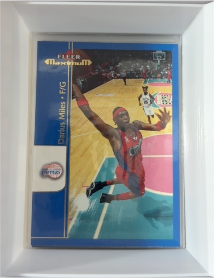 2001-02 Fleer Maximum #84 Darius Miles — front
