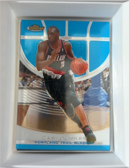 2005-06 Topps Finest #48 Darius Miles — front