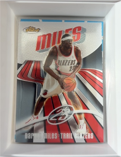 2003-04 Topps Finest #67 Darius Miles Portland Trail Blazers — front
