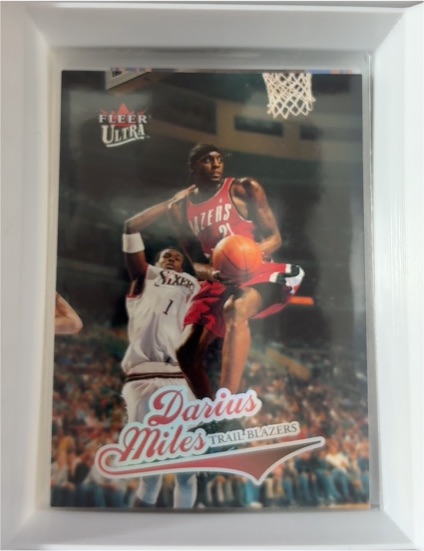 2004 Fleer Ultra #159 Darius Miles — front