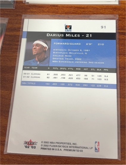 2002-03 Fleer #91 Darius Miles — front