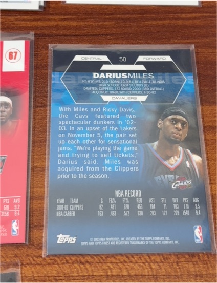 2002 Topps #50 Darius Miles — front