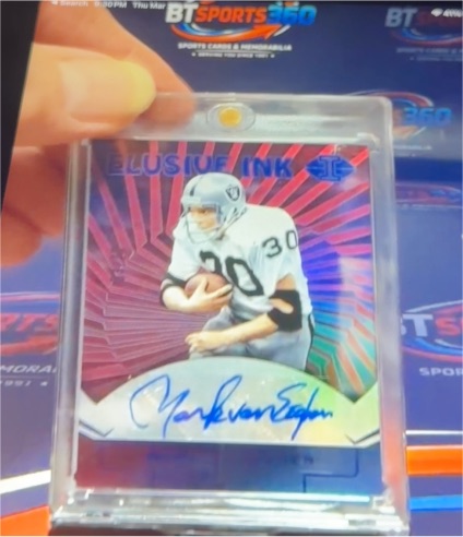 2024 Panini Illusions Elusive Ink #EI-MVE Mark van Eeghen — front