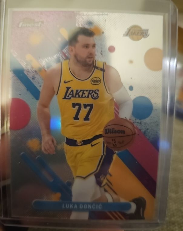 2025-26 Topps Finest #81 Luka Dončić — front