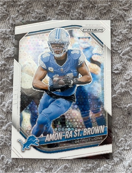 2025 Panini Prizm #187 Amon-Ra St. Brown White Disco Prizm Detroit Lions — front