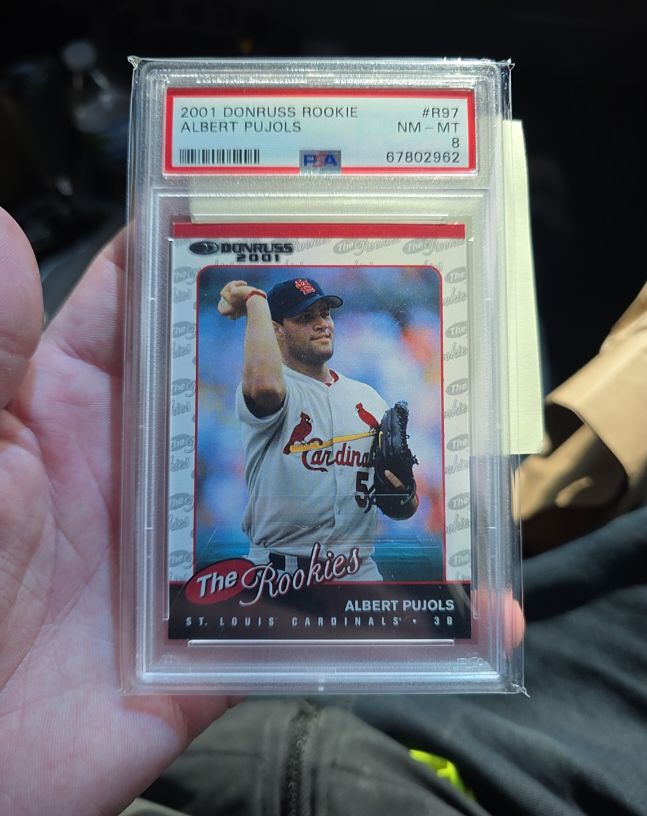 2001 Donruss The Rookies #R97 Albert Pujols — front