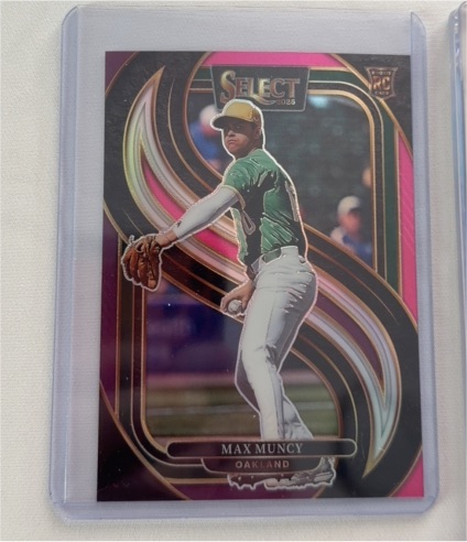 2025 Panini Select #160 Max Muncy — front