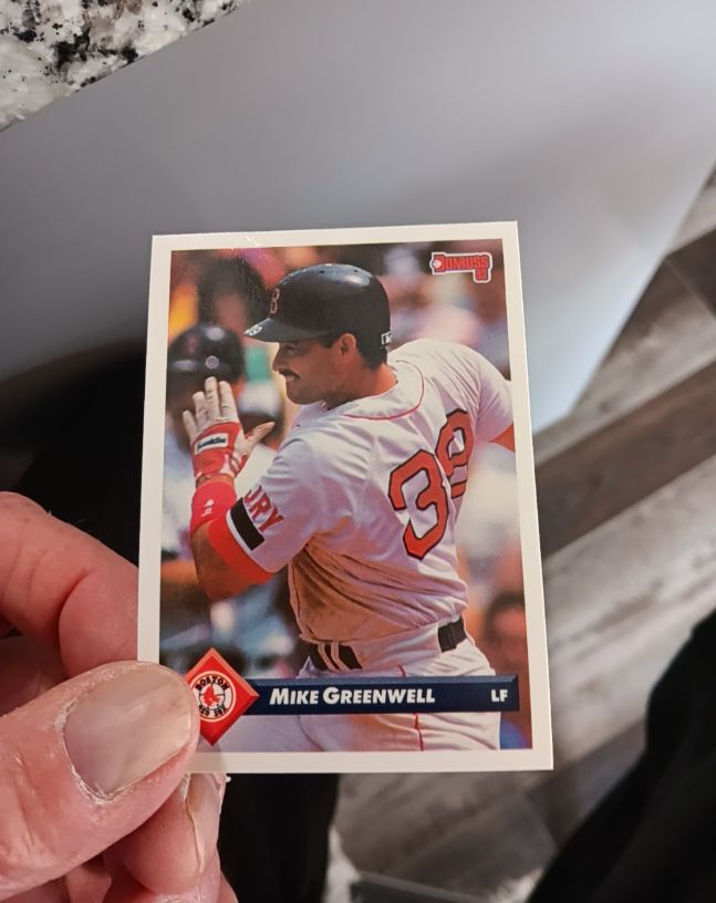 1993 Donruss #223 Mike Greenwell — front