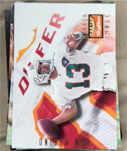 1995 SkyBox Premium #153 Dan Marino Mirror Image — front
