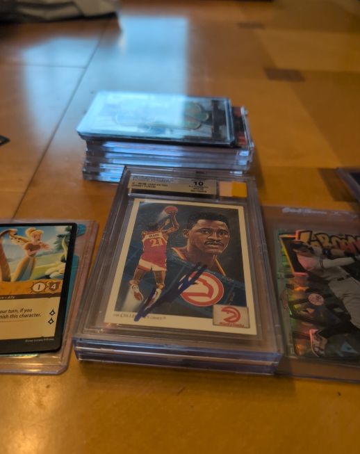1991 Upper Deck #79 Dominique Wilkins — front