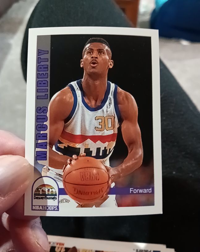 1992-93 NBA Hoops #57 Marcus Liberty — front