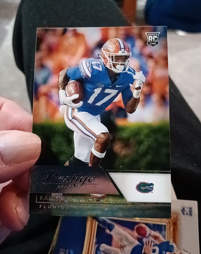 2021 Panini Chronicles Draft Picks Prestige #98 Kadarius Toney — front