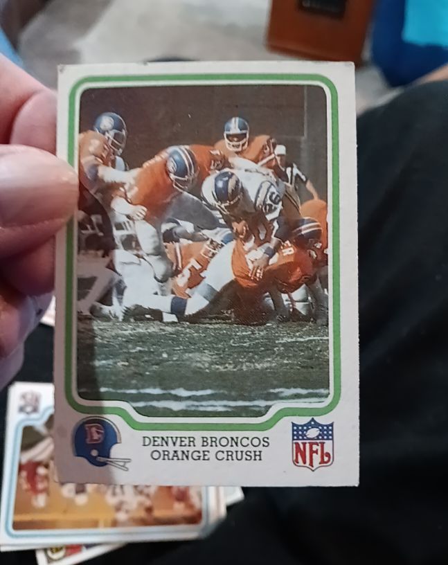 1979 Fleer Team Action #16 Denver Broncos Orange Crush — front