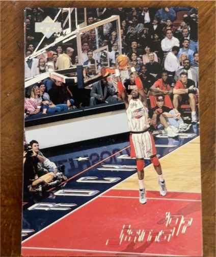1997-98 Upper Deck #145 Hakeem Olajuwon — front