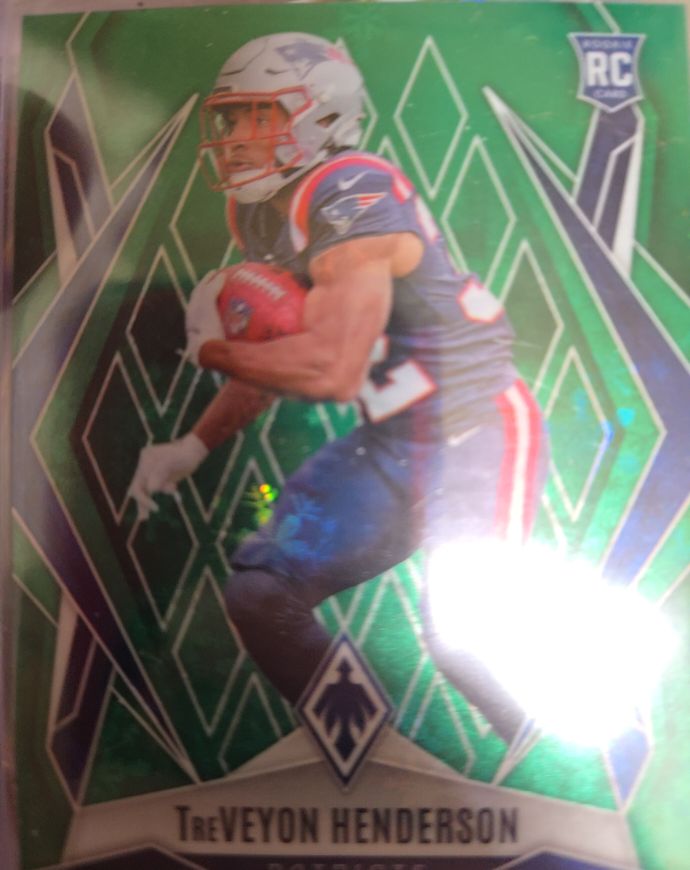 2025 Panini Phoenix #187 TreVeyon Henderson — front