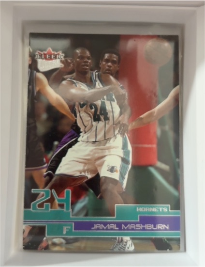 1999-00 Fleer #242 Jamal Mashburn — front