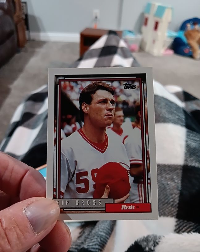 1992 Topps #372 Kip Gross — front