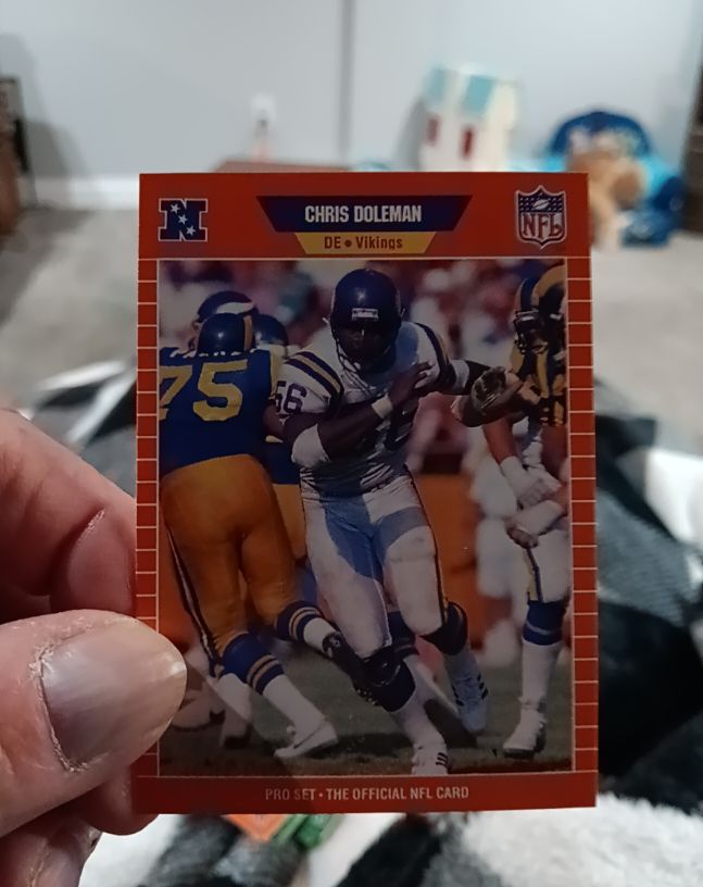 1989 Pro Set #229 Chris Doleman — front