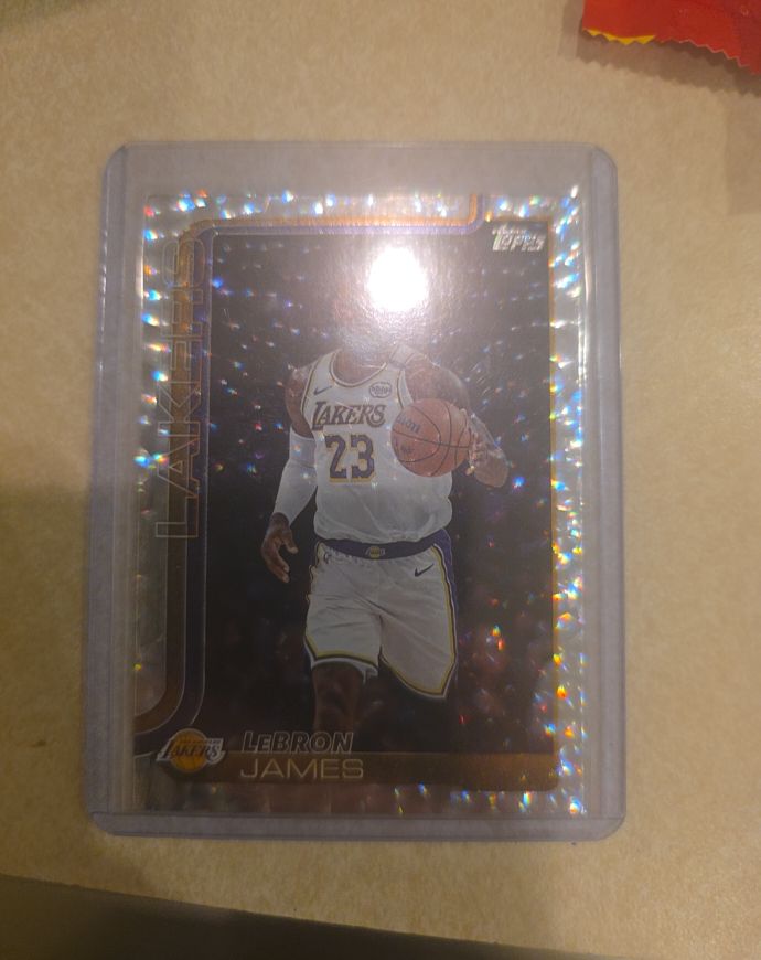 2025-26 Topps #150 LeBron James — front