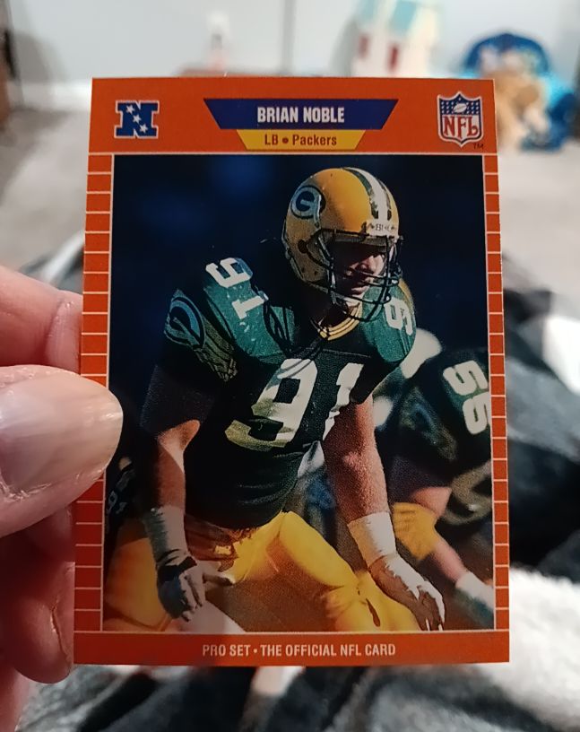 1989 Pro Set #135 Brian Noble Green Bay Packers — front