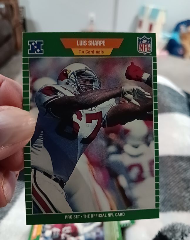 1989 Pro Set #337 Luis Sharpe Phoenix Cardinals — front