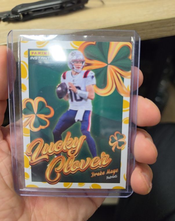 2025 Panini Instant #3 Drake Maye Lucky Clover — front