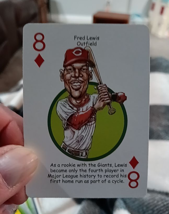 2011 Walgreens Reds Deck of Cards #8 Fred Lewis — front