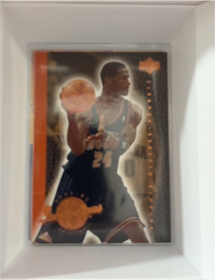1999 Upper Deck Kobe Bryant #24 — front