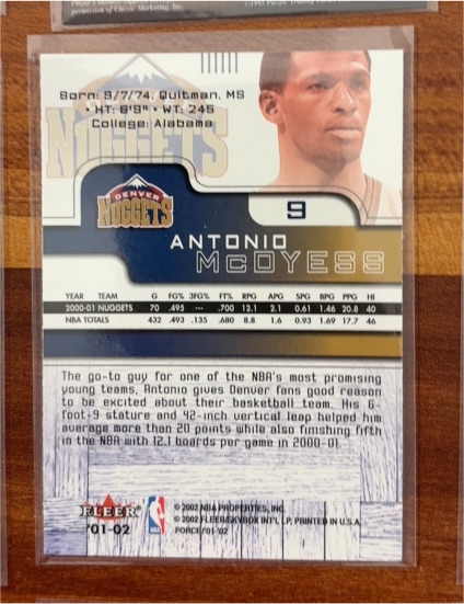 2001-02 Fleer #01-02 Antonio McDyess — front