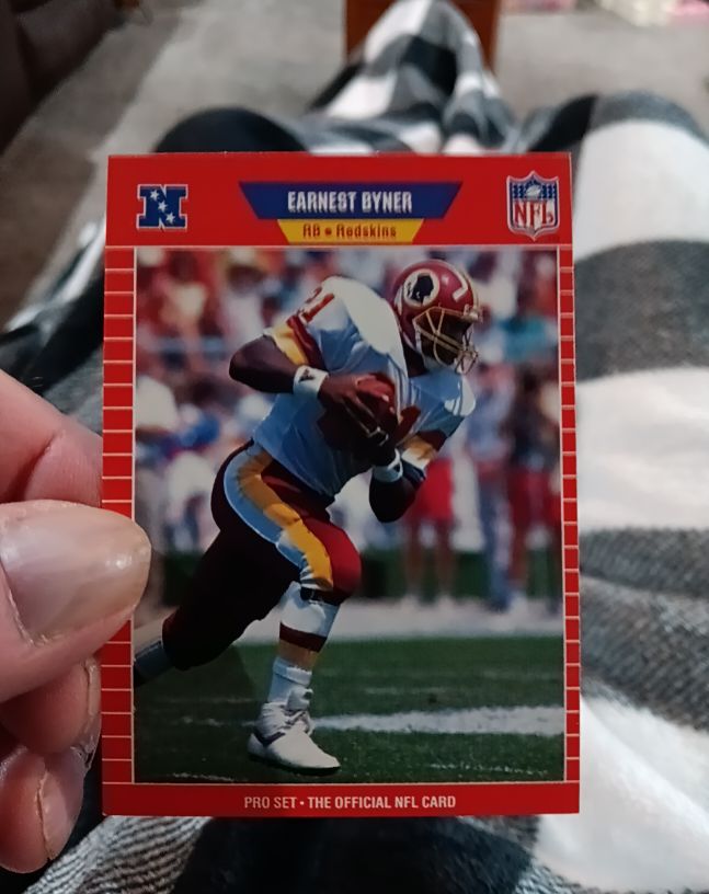 1989 Pro Set #480 Earnest Byner — front