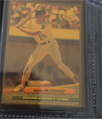 1992 Fleer Ultra #115 Mark McGwire — front