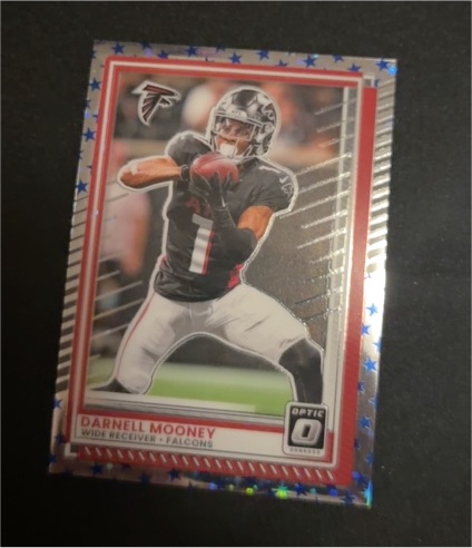 2025 Panini Donruss Optic #65 Darnell Mooney — front