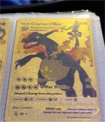 2020 Pokémon #43 Charizard VMAX — front