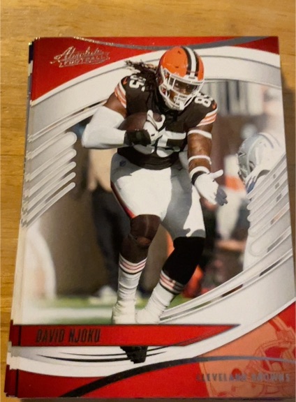 2025 Panini Absolute #12 David Njoku — front