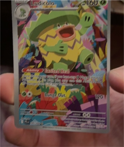 Ludicolo 095/094 Me02: Phantasmal Flames — front