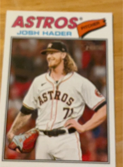 2026 Topps Heritage #9 Josh Hader — front