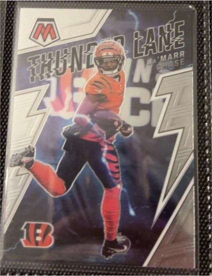 2022 Panini Mosaic Football #TL-8 Ja'Marr Chase Thunder Lane — front