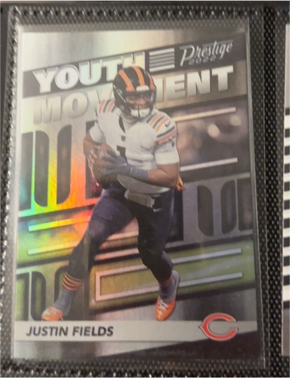 2022 Panini Prestige #YM-7 Justin Fields Youth Movement — front
