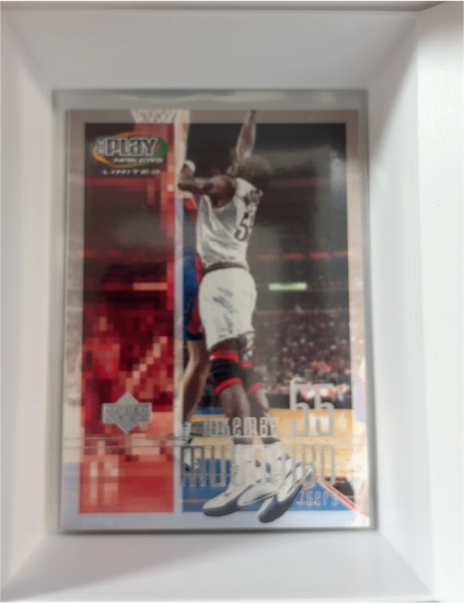 2000 Upper Deck #1 Dikembe Mutombo — front
