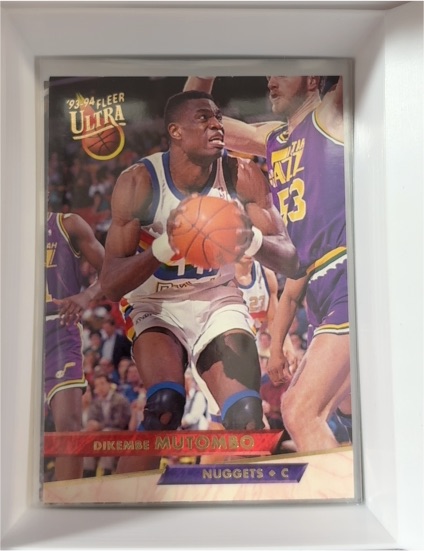 1993-94 Fleer Ultra #52 Dikembe Mutombo — front