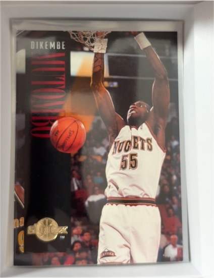 1994-95 SkyBox Premium #42 Dikembe Mutombo — front