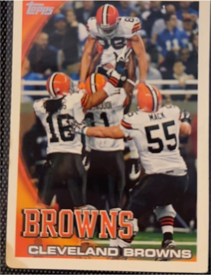 2010 Topps #377 Cleveland Browns — front