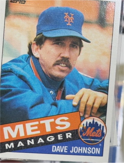 1985 Topps #492 Dave Johnson — front