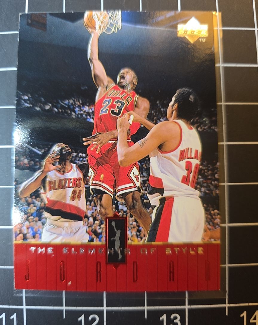 1998 Upper Deck The Elements of Style #128 Michael Jordan — front