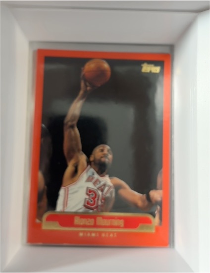 1999 Topps #62 Alonzo Mourning — front