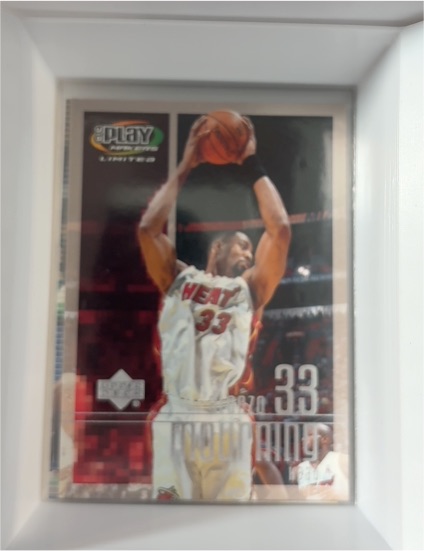 2001-02 Upper Deck Playmakers Limited #48 Alonzo Mourning — front