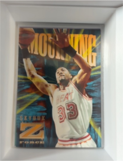 1996-97 Skybox Z-Force #47 Alonzo Mourning — front