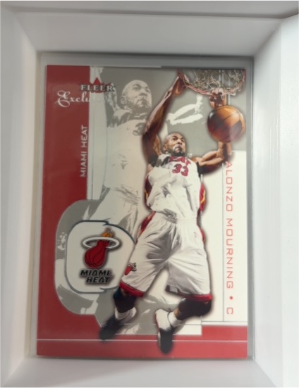 2001-02 Fleer Exclusive #6 Alonzo Mourning — front
