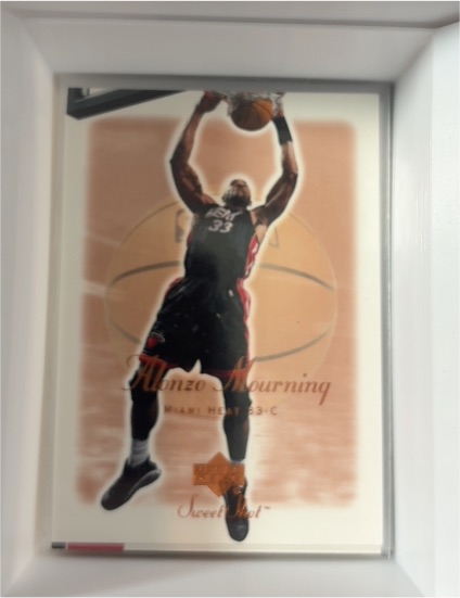 2001-02 Upper Deck Sweet Shot #45 Alonzo Mourning — front